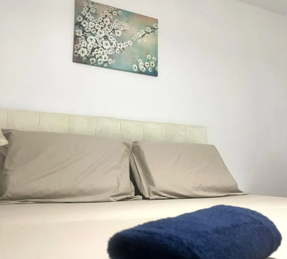 Eten'S Cozy Apartment Tirana